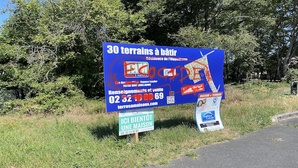 Au sud de Rouen, près d'Elbeuf, un projet de lotissement entre controverses et étrangetés