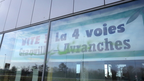 Dans la Manche,  entre Avranches et Granville, une 2x2 voies à contresens