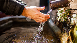 L'eau du robinet contaminée par un gaz cancérigène dans les campagnes normandes