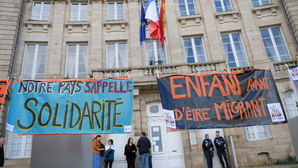 À Alençon, le chemin de croix de mineurs étrangers, ballotés entre des pouvoirs publics qui se renvoient la balle