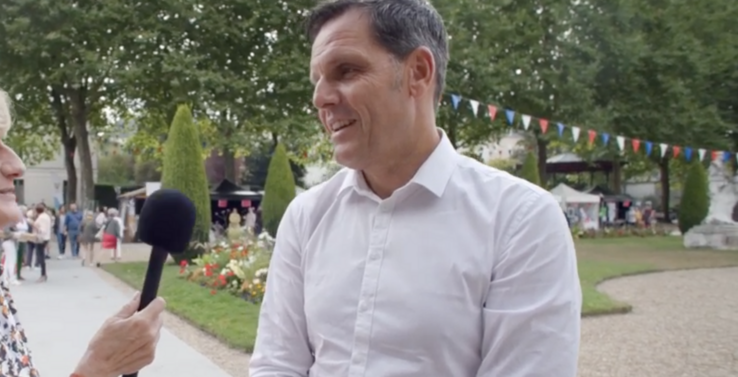 Après sa réélection à Lisieux, sur fond d'enquêtes judiciaires, l'étau se resserre autour de Sébastien Leclerc